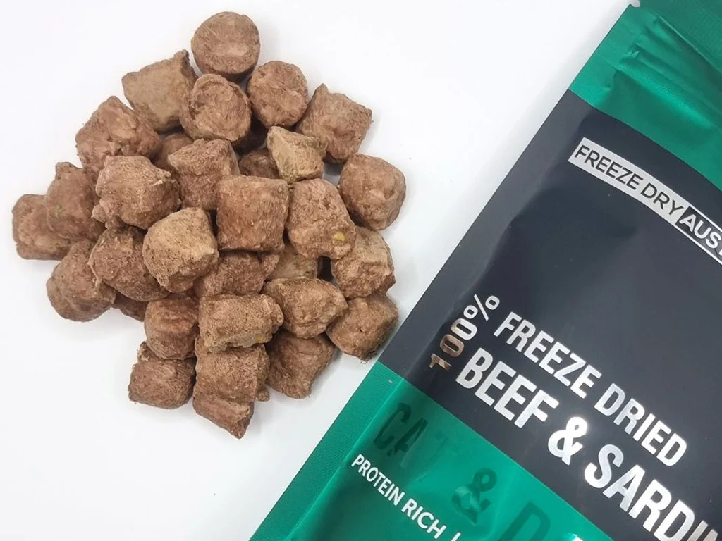 Close-up of beef and sardine balls and pouch